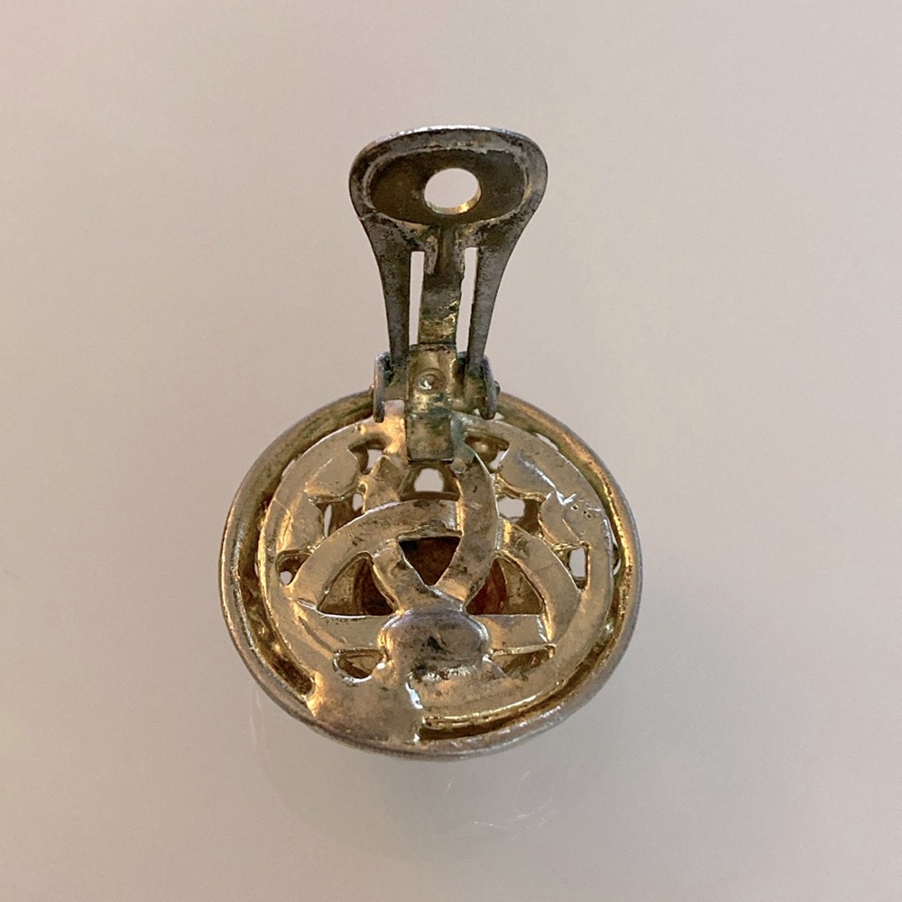 Auth Chanel by Rubcamell Paris Earring Vintage Single - Picture 4 of 8